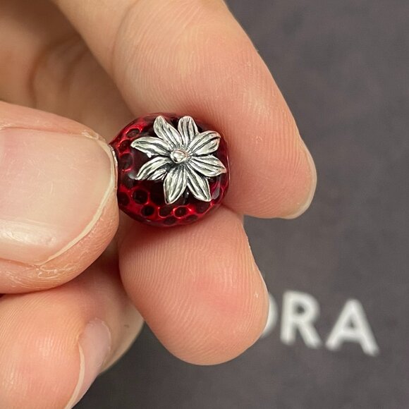 Pandora Seeded Strawberry Fruit Charm - Picture 4 of 4